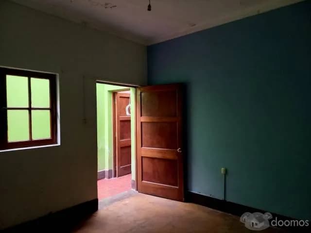 (SOLO LLAMAR AL TELÉFONO) SE VENDE CASA CENTRO DE TRUJILLO — foto 4