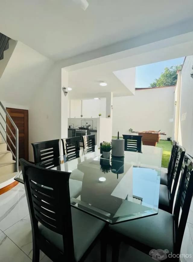 VENTA DE CASA DE DOS PISOS EN TARAPOTO — foto 3