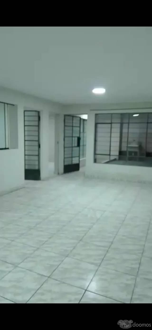 COMAS - SAN AGUSTÍN ALQUILO CASA 1ER PISO — foto 1
