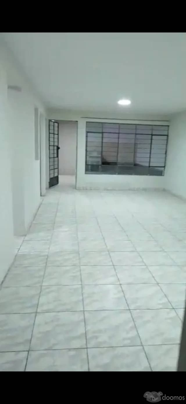 COMAS - SAN AGUSTÍN ALQUILO CASA 1ER PISO — foto 2