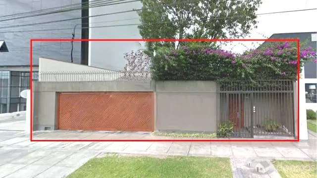 Se alquila casa como local en Av. Primavera — foto 2