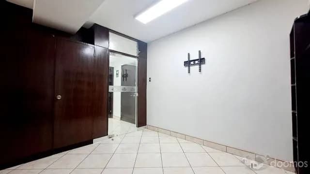 ALQULER DE OFICINA EDIFICIO ANGLO PERUANO — foto 6