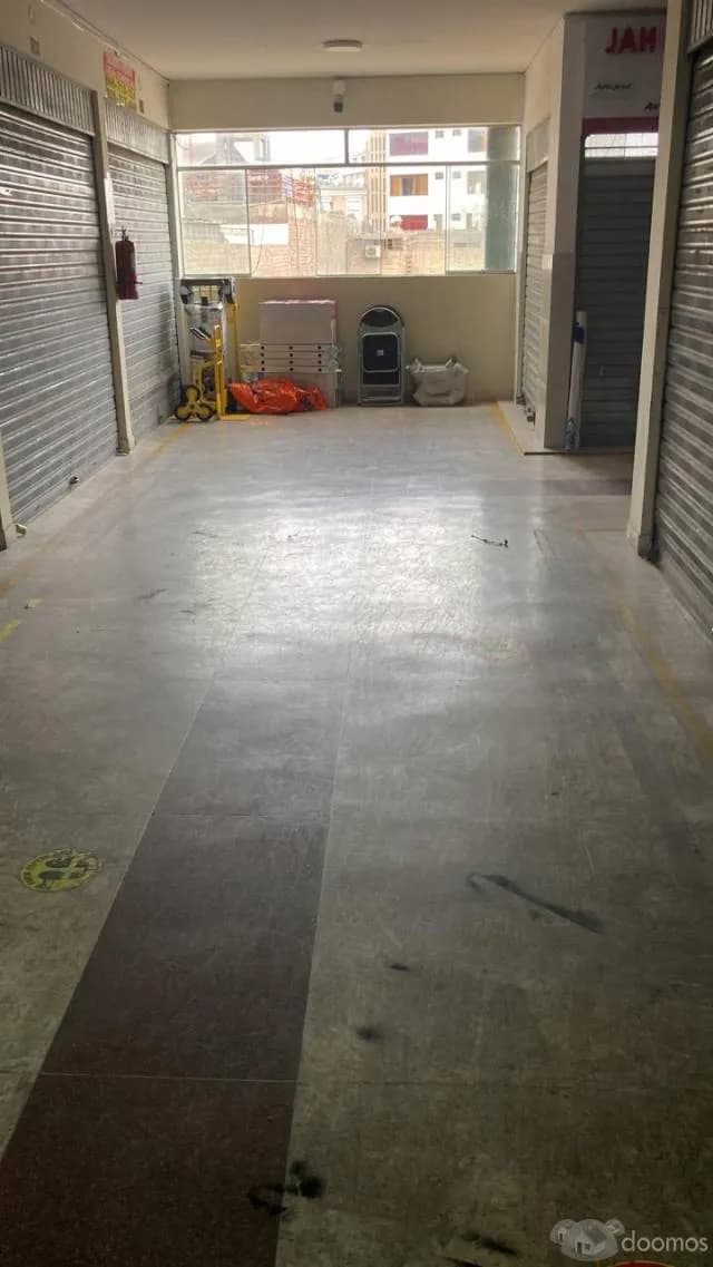 VENDO LOCAL COMERCIAL EN GALERIA — foto 7