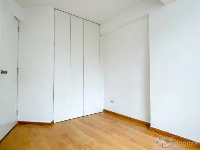 Penthouse con Terraza y Cochera Techada en Barranco! Alquiler — foto 3