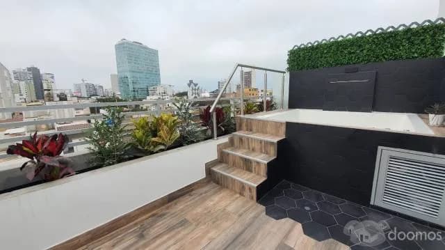 Departamento Amoblado con Muy Bonitos Acabados en Alquiler — foto 1