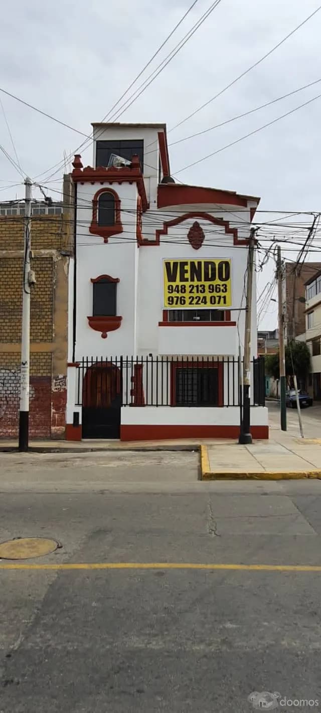 VENDO HERMOSA CASA 100% REMODELADA — foto 1