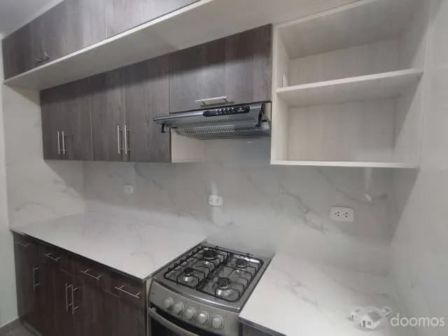Vive en un Condominio Club Completamente Cercado — foto 1
