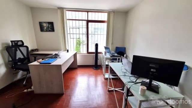 Alquiler de casa de 2 pisos — foto 4