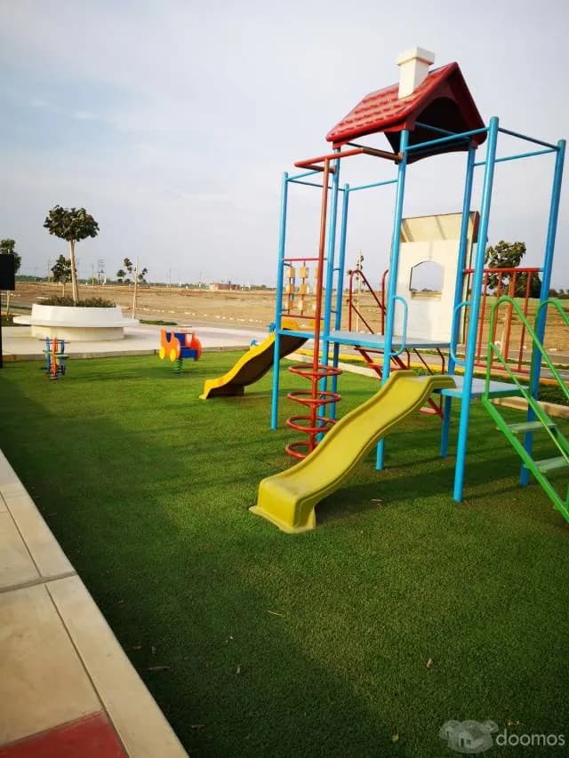 Se vende terreno en Alameda Real de Lambayeque — foto 1