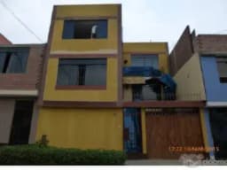 Vendo hermosa casa de 3 pisos - Urb. San Agustin . COMAS