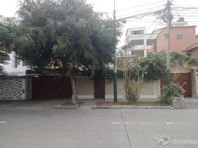 Vendo casa para proyecto de edificación - Surquillo — foto 2