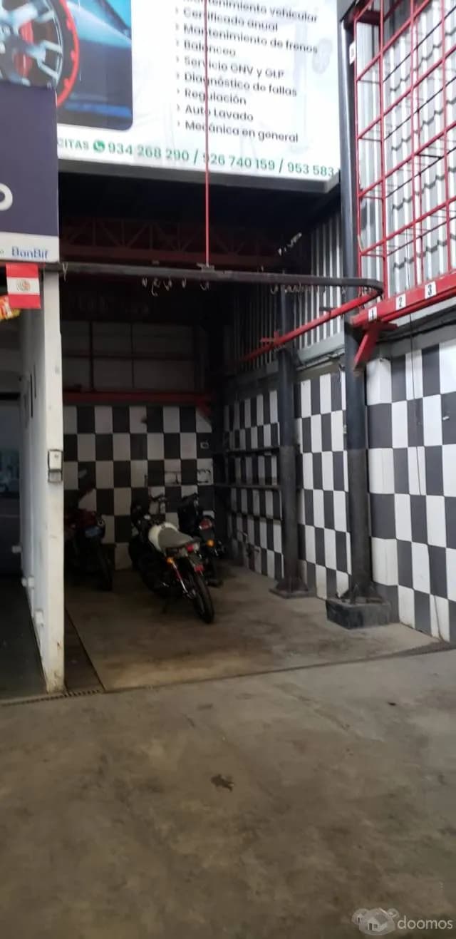 LOCAL COMERCIAL / AUTOMOTRIZ — foto 4