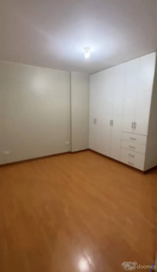EXCELENTE DEPARTAMENTO CON 3 DORMITORIOS — foto 3