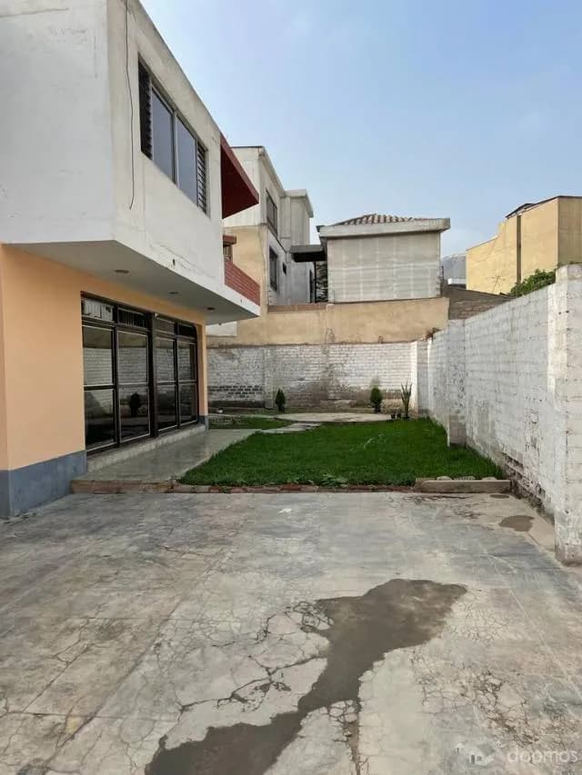 OCASIÓN Lote de 200 m2 en CC Monterrico - Surco — foto 2
