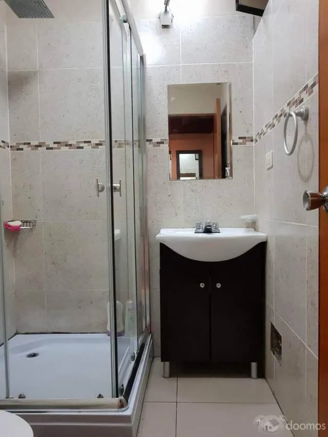 ALQUILO LINDO DPTO EN LA MOLINA — foto 3