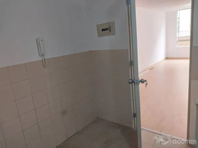 VENTA DE BONITO DEPARTAMENTO EN PROCERES SURCO - SEGUNDO PISO - INT — foto 5