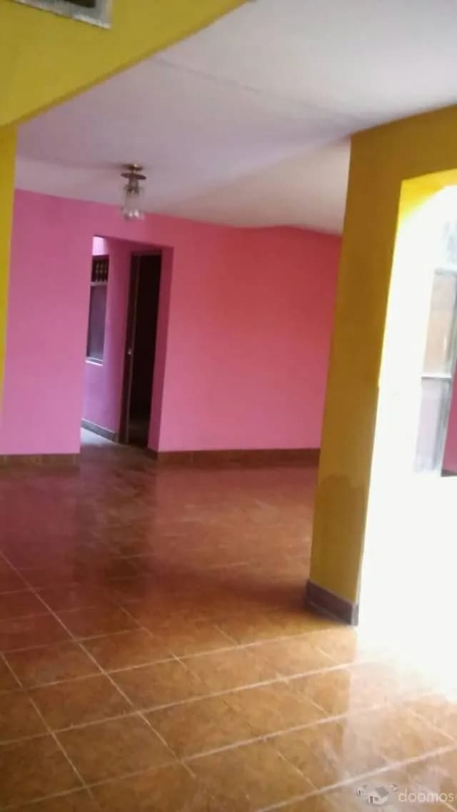 SE ALQUILA AMPLIA CASA EN COMAS — foto 2