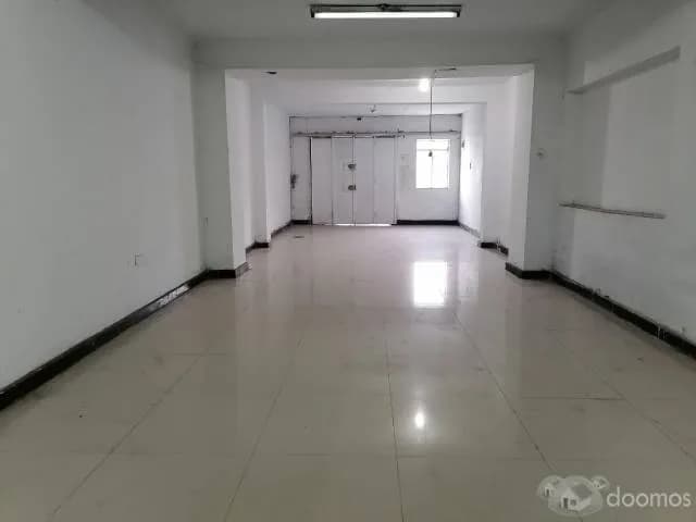Se alquila local comercial — foto 2