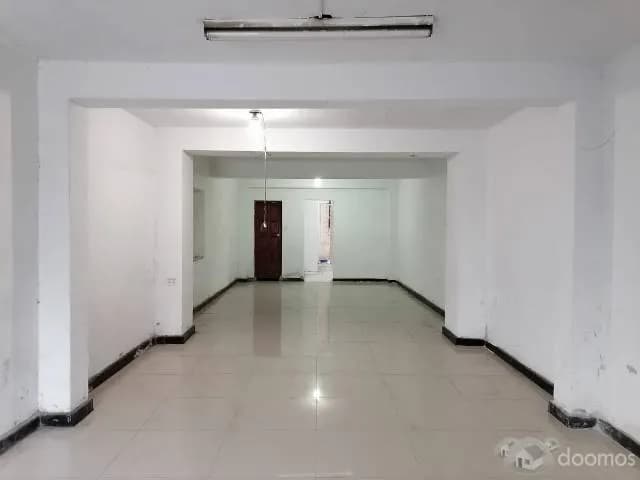 Se alquila local comercial — foto 3