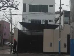 ALQUILO EDIFICIO TODO O POR PISOS // ALQUILO AZOTEA PARA ANTENA