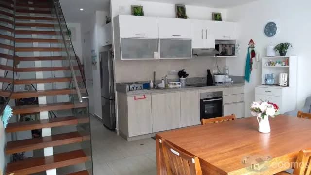 VENDO DPTO FRENTE AL MAR — foto 4