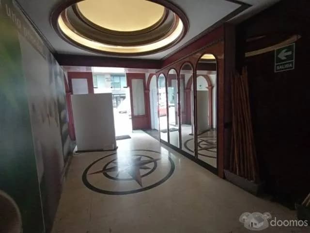 VENDO LOCAL COMERCIAL EN MIRAFLORES — foto 2