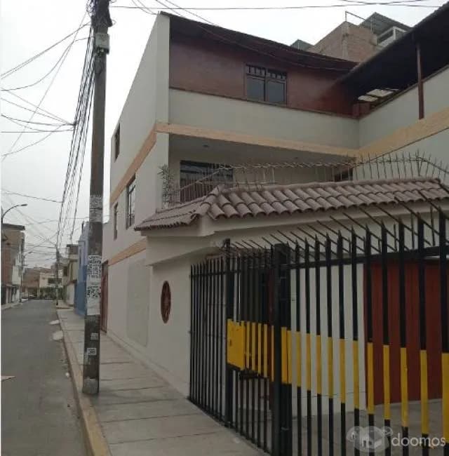 CASA 3 PISOS EN ESQUINA 184 M — foto 2