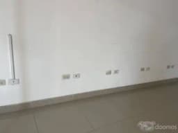SE ALQUILA LOCAL  CALL CENTER
