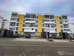 VENTA DE DEPARTAMENTO EN CHORRILLOS EN EL PRIMER PISO