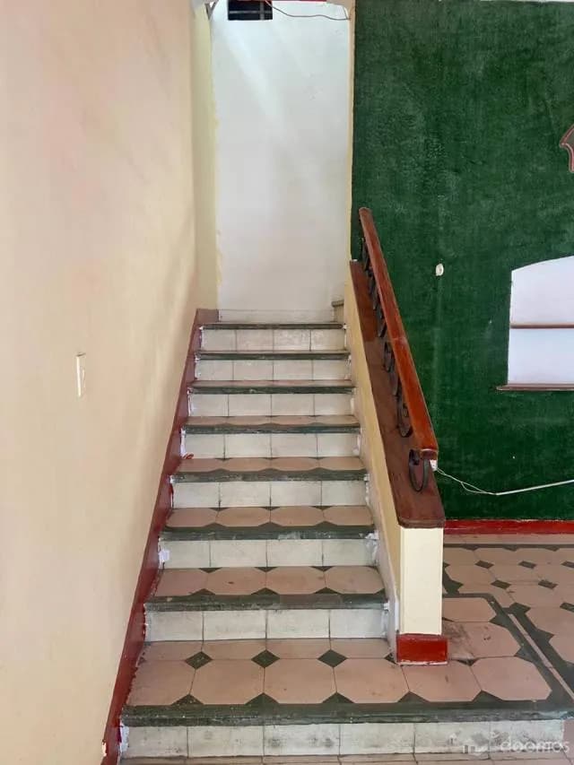 Casa de 650 m2 en ubicación comercial — foto 6