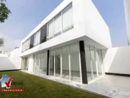 VENTA CASA DE ESTRENO EN EL SOL DE LA MOLINA 2DA ETAPA