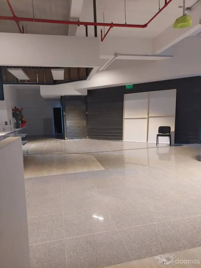 Local Comercial C.C ECO PLAZA - LA MOLINA — foto 3