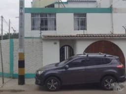 VENTA DE CASA EN ESQUINA FRENTE A PARQUE A PASOS DE C.C. PLAZA DEL SOL