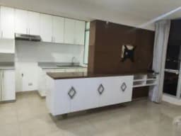 ALQUILER DE MODERNO Y CENTRICO DEPARTAMENTO