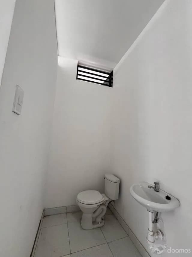 ALQUILO LOCAL COMERCIAL DE ESTRENO - 60 mts 2 (TRUJILLO) — foto 4