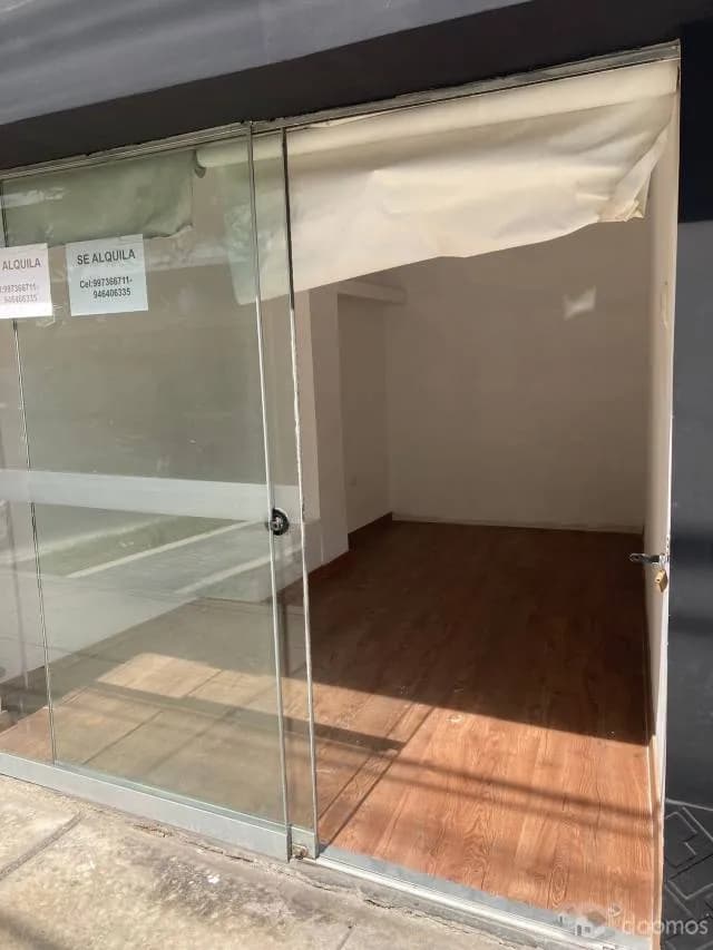 ALQUILO LOCAL — foto 2