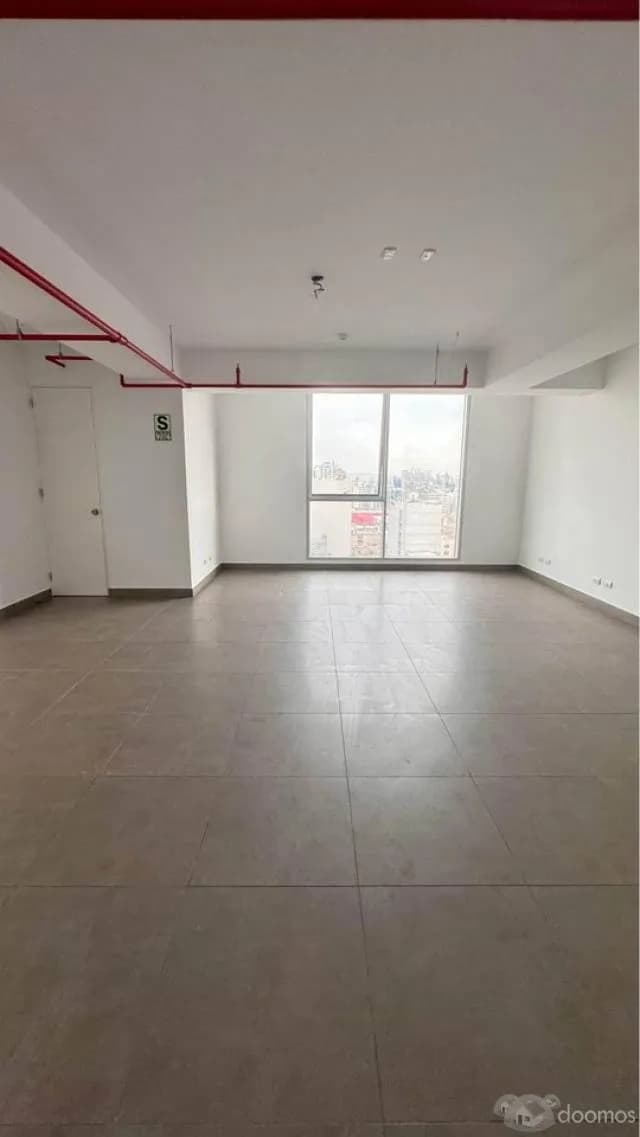 VENTA DE OFICINA EN ESTRENO — foto 5