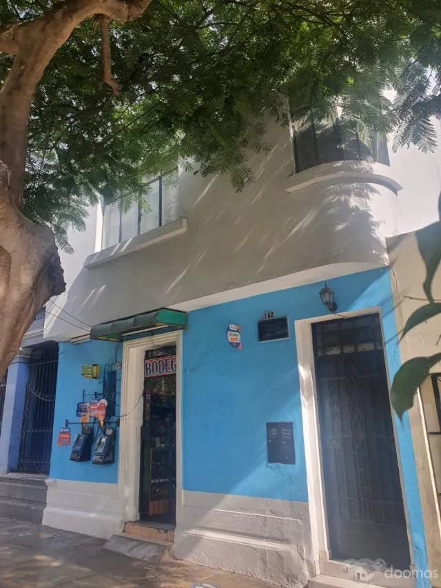 CASA EN VENTA, ZONA COMERCIAL, AV AREQUIPA — foto 1