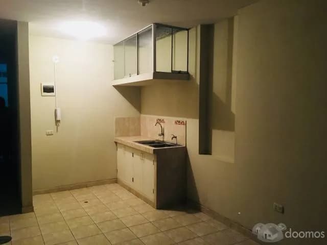 ALQUILER MINIDEPARTAMENTO 1ER PISO - LOS OLIVOS — foto 1
