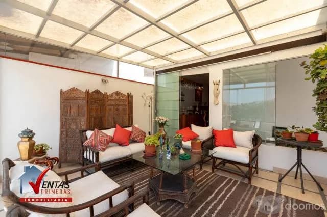 VENTA DPARTAMENTO DUPLEX EN ESQUINA EN SURCO CON VISTA A CASUARINAS — foto 3