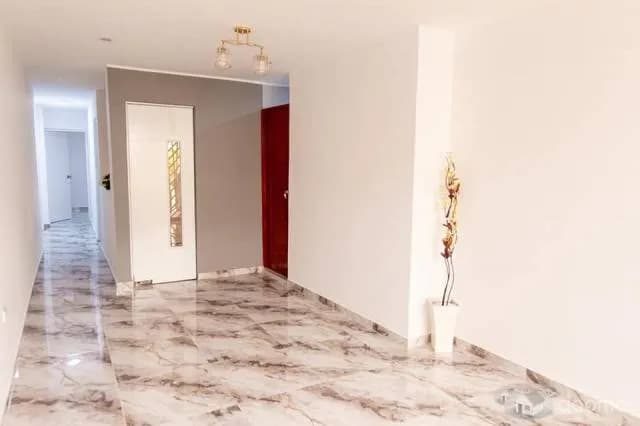 REMATO DEPARTAMENTO EN SAN MARTIN DE PORRES — foto 1