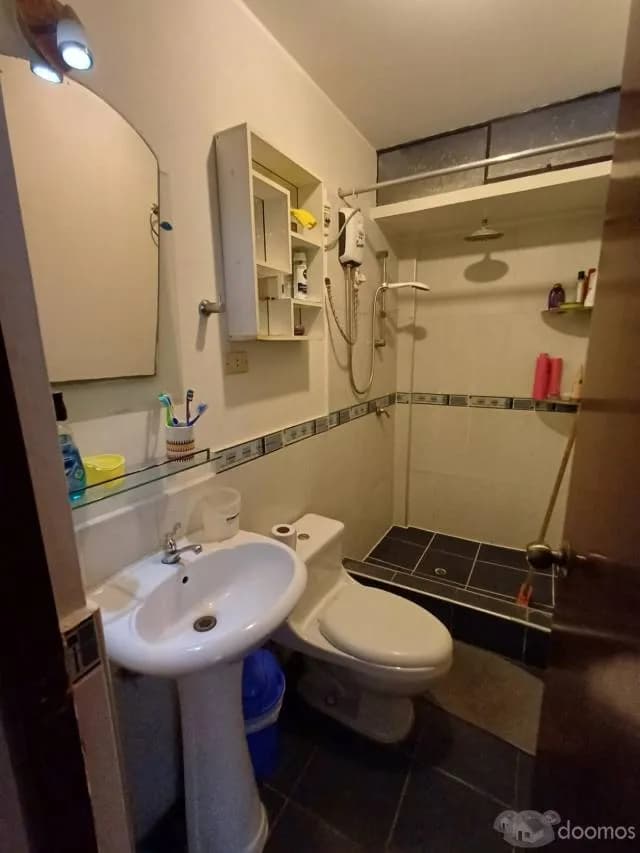 REMATO CASA DE 3 PISOS + AZOTEA USD.99,000.00. — foto 9
