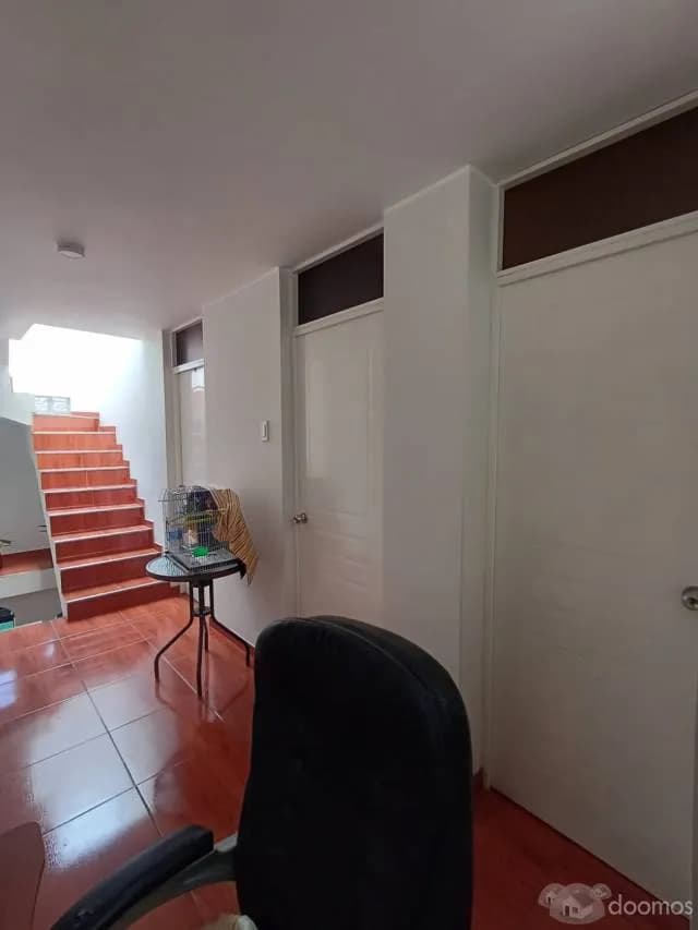 REMATO CASA DE 3 PISOS + AZOTEA USD.99,000.00. — foto 11