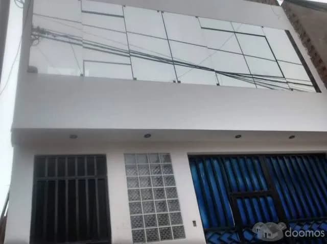 VENTA DE CASA DE 3 PISOS CON BASE PARA 5. — foto 1