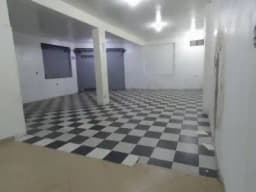 alquiler de local de 180 m2