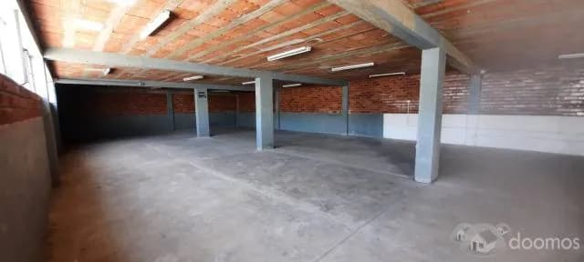 ALQUILER DE LOCAL INDUSTRIAL — foto 4