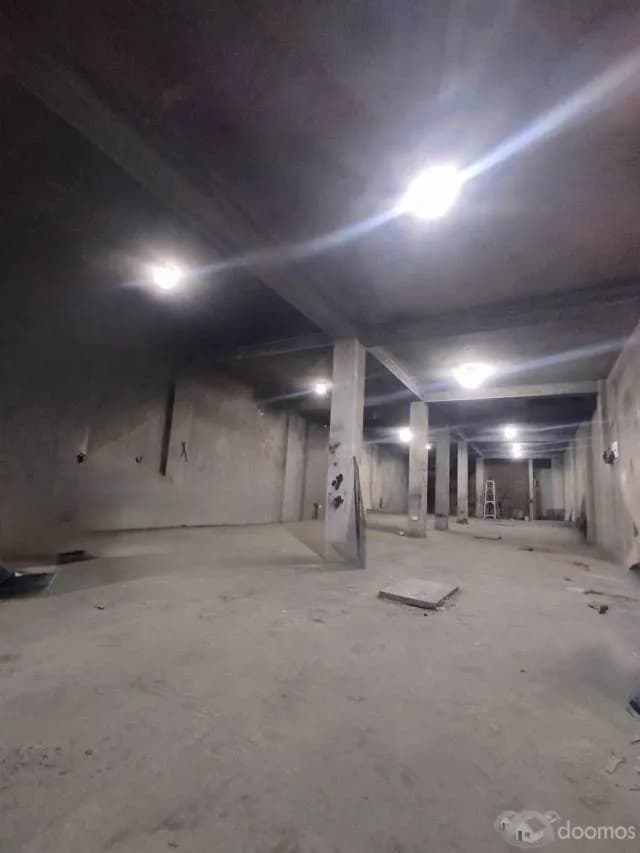 ALQUILER DE LOCAL 160 M2 — foto 1