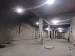 ALQUILER DE LOCAL 160 M2