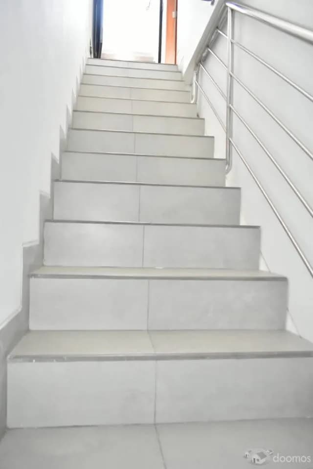 HERMOSA CASA +LOCAL COMERCIAL — foto 4