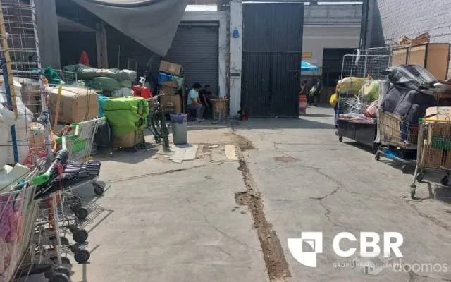 VENTA LOCAL Y/O TERRENO EN CERCADO DE LIMA — foto 6